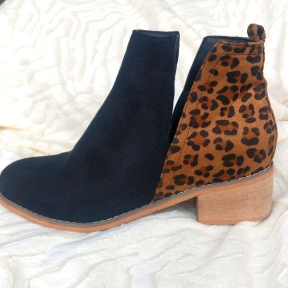 Corkys Shoes - Corky's Leopard Print /Black split Bootie